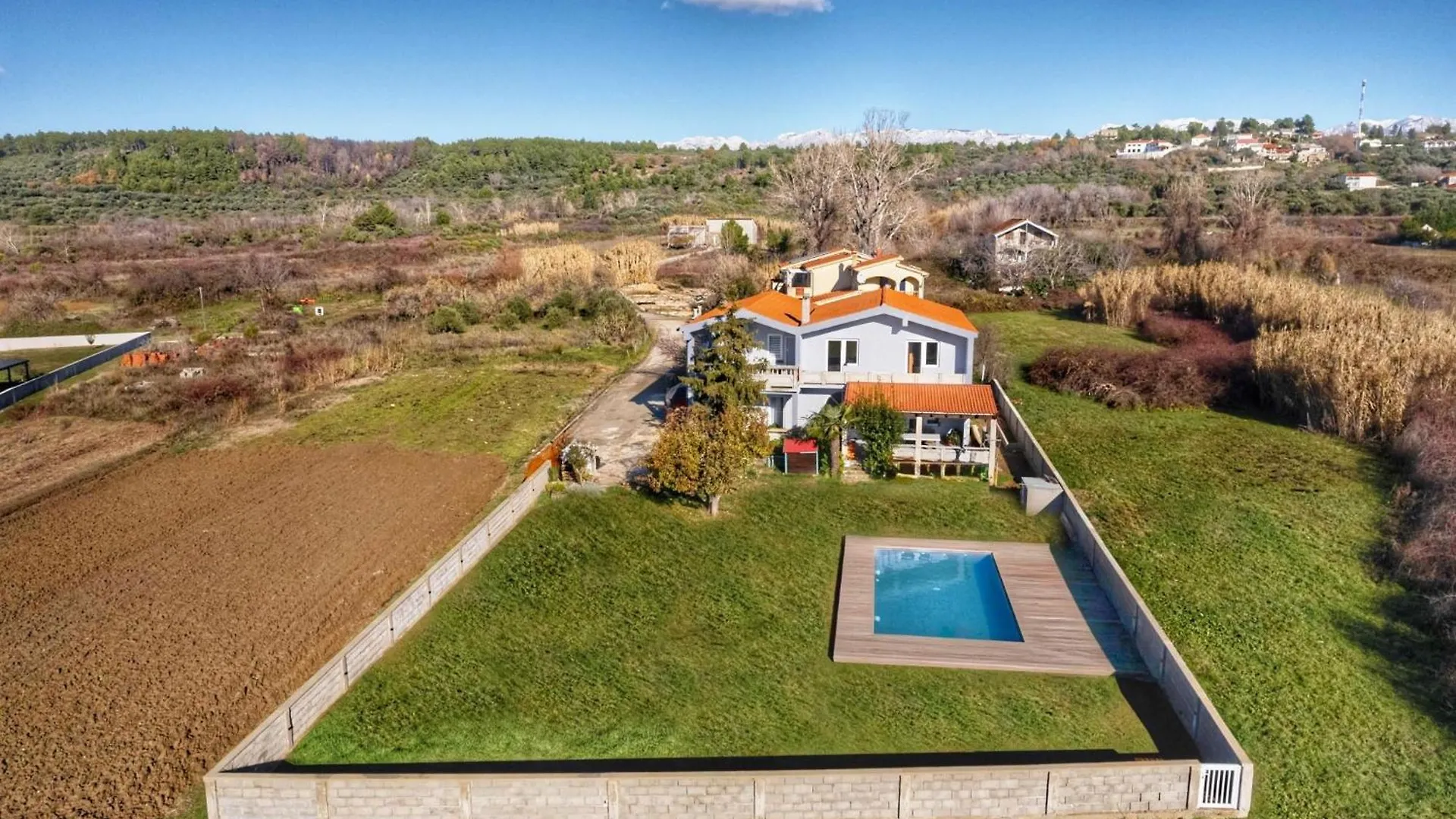Holiday home House Rose With Garden And Pool Villa Ljubac